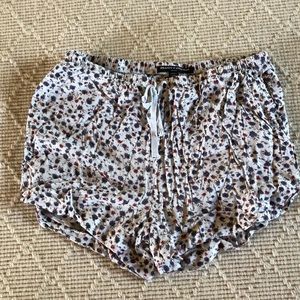 Brandy Melville Pattern Shorts